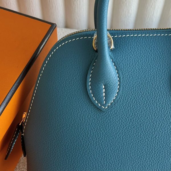 ポーチ 可愛い ブランド 安い HERMES ボリード1923 ミニ ニューブルージーン エバーカラー ゴールド金具 2025定価 2513332 - 画像 (9)