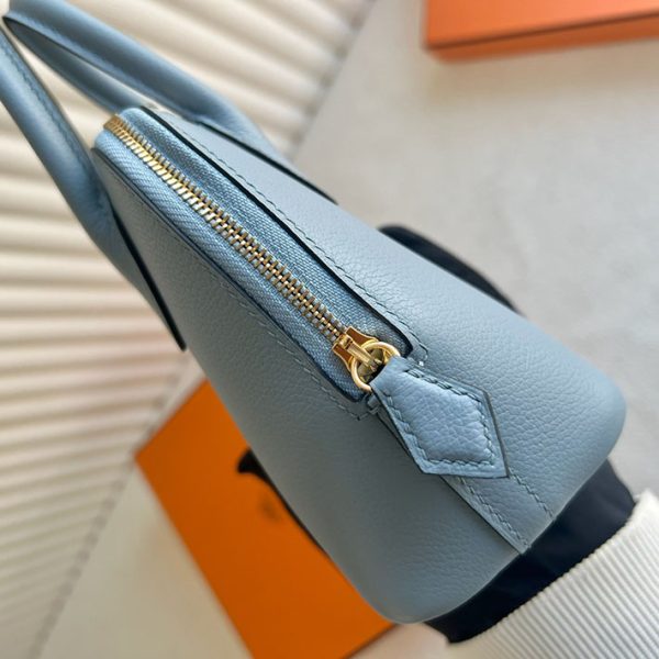 ポーチ 可愛い ブランド 安い HERMES ボリード1923 ミニ ブルーラン エバーカラー ゴールド金具 2025定価 2513334 - 画像 (6)