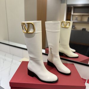 VALENTINO ロングブーツ ヒールなし