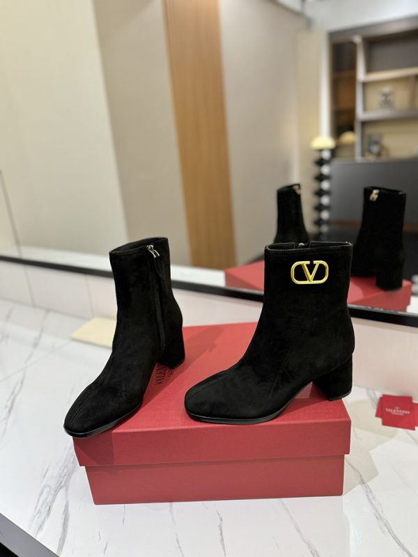 最高級ヴァレンティノスーパーコピー靴 ヴァレンティノブーツコピー VALENTINO ローヒール ブーツ しまむら 2412367 ブラック - 画像 (8)