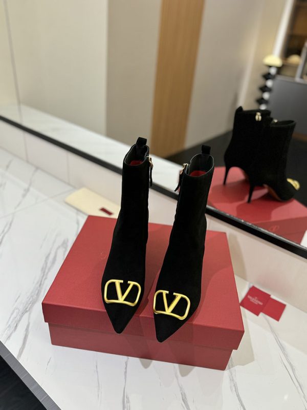 最高級ヴァレンティノスーパーコピー靴 ヴァレンティノブーツコピー VALENTINO ブーティ 歩きやすい ブランド 2412383 ブラック - 画像 (8)