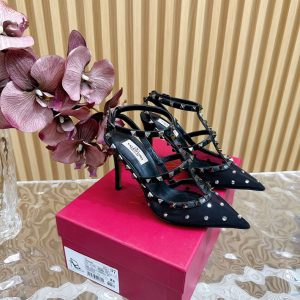 VALENTINO レディース サンダル 人気ブランド