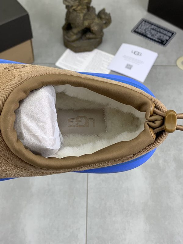 最高級UGGスーパーコピー UGGスニーカーブーツコピー ugg ムートンサンダル メンズ ヒッコリー 2514509 - 画像 (4)