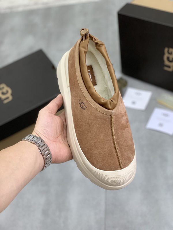 ugg タスマン ウェザー ハイブリッド