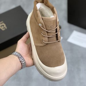 ugg 再入荷 どれくらい