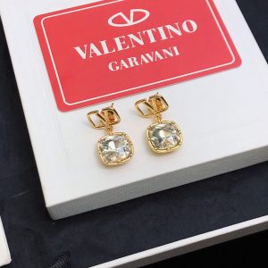 VALENTINO ピアス つけっぱなし ブランド