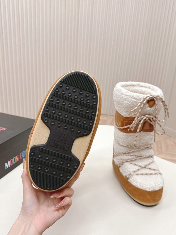 最高級UGGスーパーコピー UGGムートンブーツコピー UGG 安く買う方法 チェスナット 2514560 - 画像 (2)