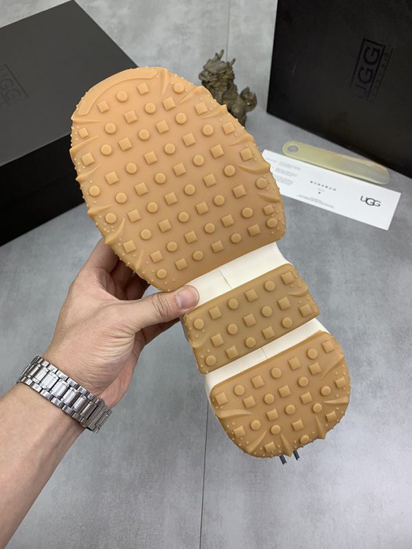 最高級UGGスーパーコピー UGGニューメルコピー ugg スニーカー ダルメシアン ソフトアメシスト 2514589 - 画像 (2)