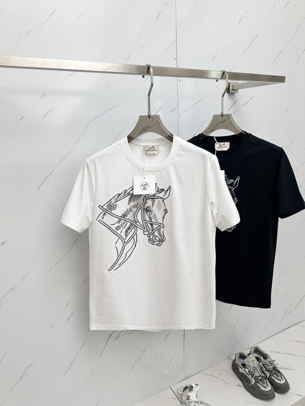 エルメス tシャツ 川口春奈