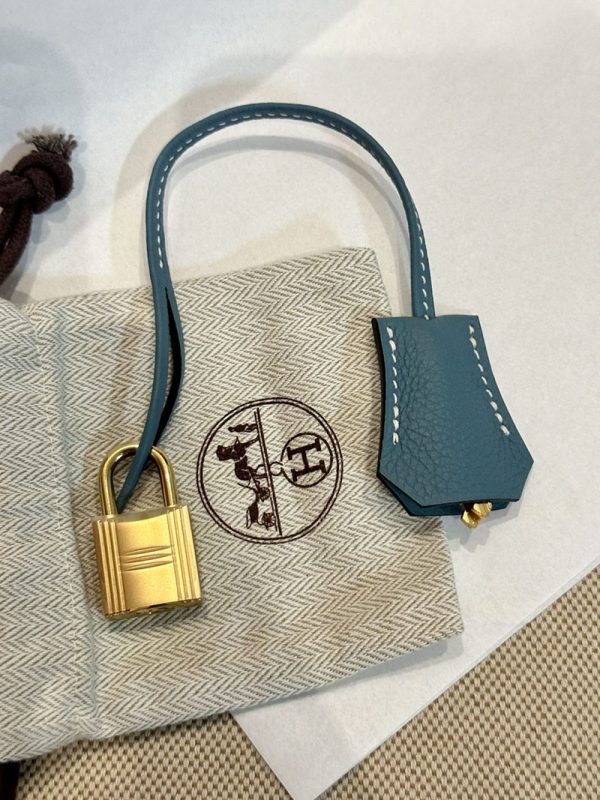 バーキン風バッグ 本革 エルメス HERMES バーキン25 ニューブルージーン トゴ ゴールド金具 2412838 - 画像 (4)