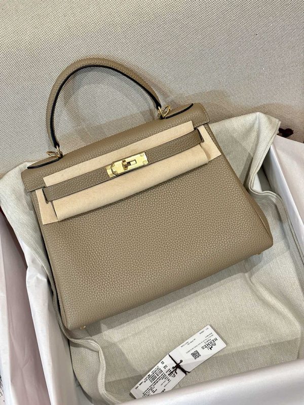 ケリー 内縫い 外縫い 人気 エルメス HERMES ケリー28 内縫い ベージュマルファ トゴ ゴールド金具 2412855 - 画像 (12)