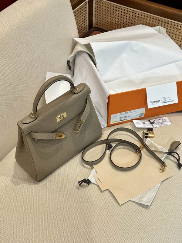 ケリー 内縫い 外縫い 人気 エルメス HERMES ケリー28 内縫い ベージュマルファ トゴ ゴールド金具 2412855 - 画像 (5)