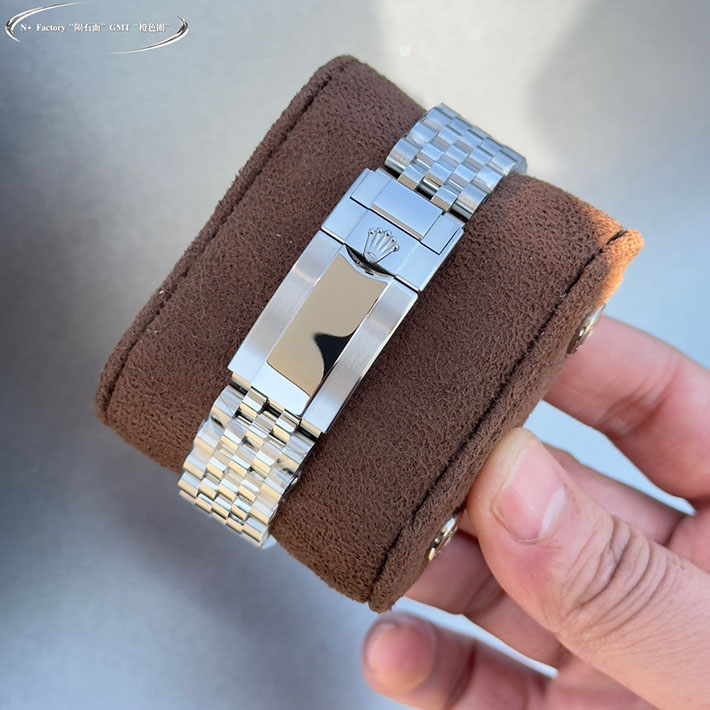 最高級ロレックススーパーコピー ロレックス GMTマスターⅡ コピー シルバー 126719BLRO ロレックス新作 2025 25141240 - 画像 (2)