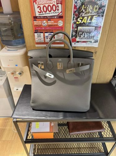 エルメス HERMES オータクロア40 エトゥープ トゴ シルバー金具 2513425 オータクロア40 新品 photo review