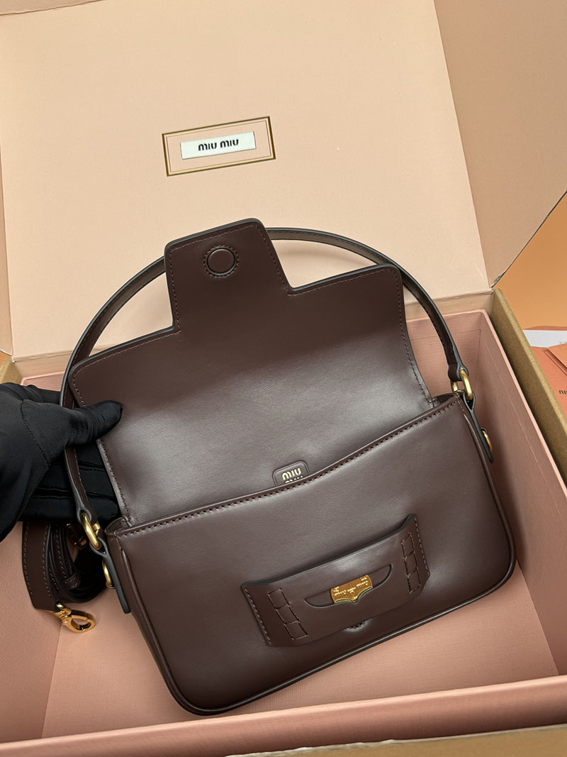 MiuMiu ペニー レザー バッグ ブラウン 5BD270_ACRM_F0NBL_V_OOO ゴールド金具 ホーボーバッグ miumiu - 画像 (4)