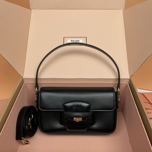 ホーボーバッグ miumiu