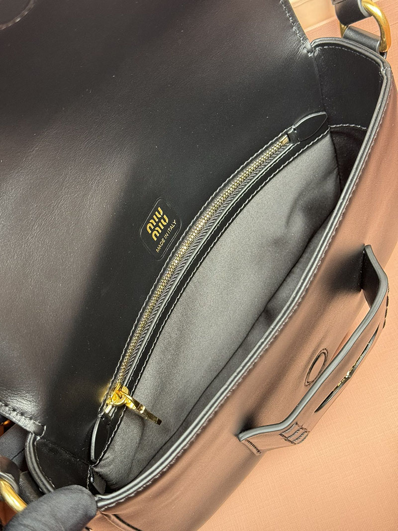 MiuMiu ペニー レザー バッグ ブラック 5BD270_ACRM_F0046_V_OOO ゴールド金具 ホーボーバッグ miumiu - 画像 (3)