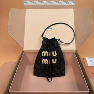 miumiu 安いプレゼント