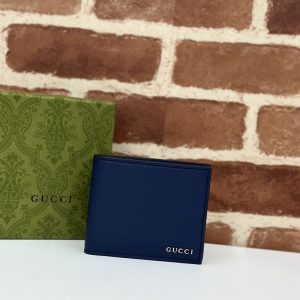 GUCCIの財布 持ってる 人