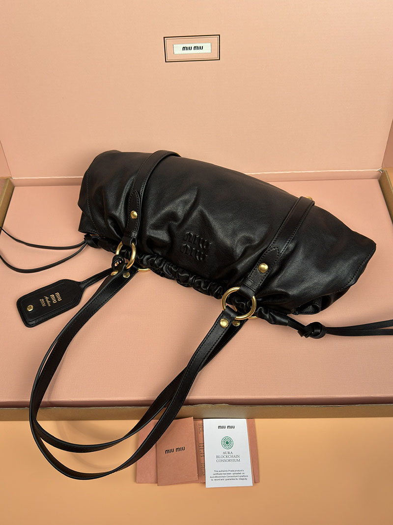 MiuMiu ジョワ ナッパレザー バッグ ブラック 5BG289_2CSW_F0002_V_MOO ゴールド金具 今流行りのバック ブランド - 画像 (7)