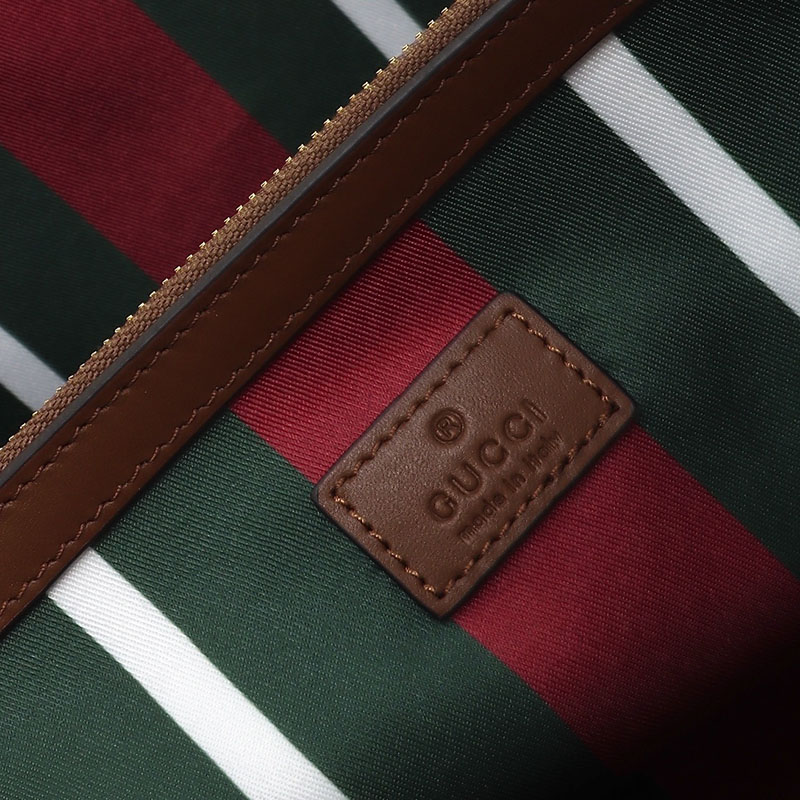 グッチ トートバッグ 新作 2025 グッチ GGエンブレム ラージ トートバッグ 815212 FAD6L 9758 ベージュ&ダークブラウン - 画像 (3)