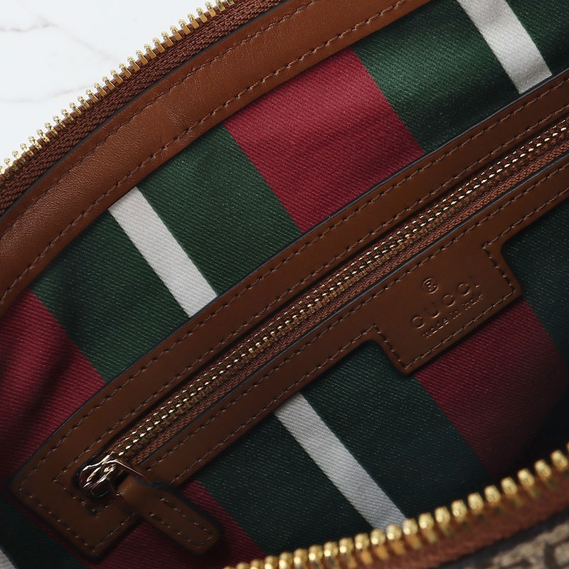 レディース グッチトートバッグ人気 グッチ GGエンブレム ラージ トートバッグ 815217 FAD6L 9758 ベージュ&ダークブラウン - 画像 (3)