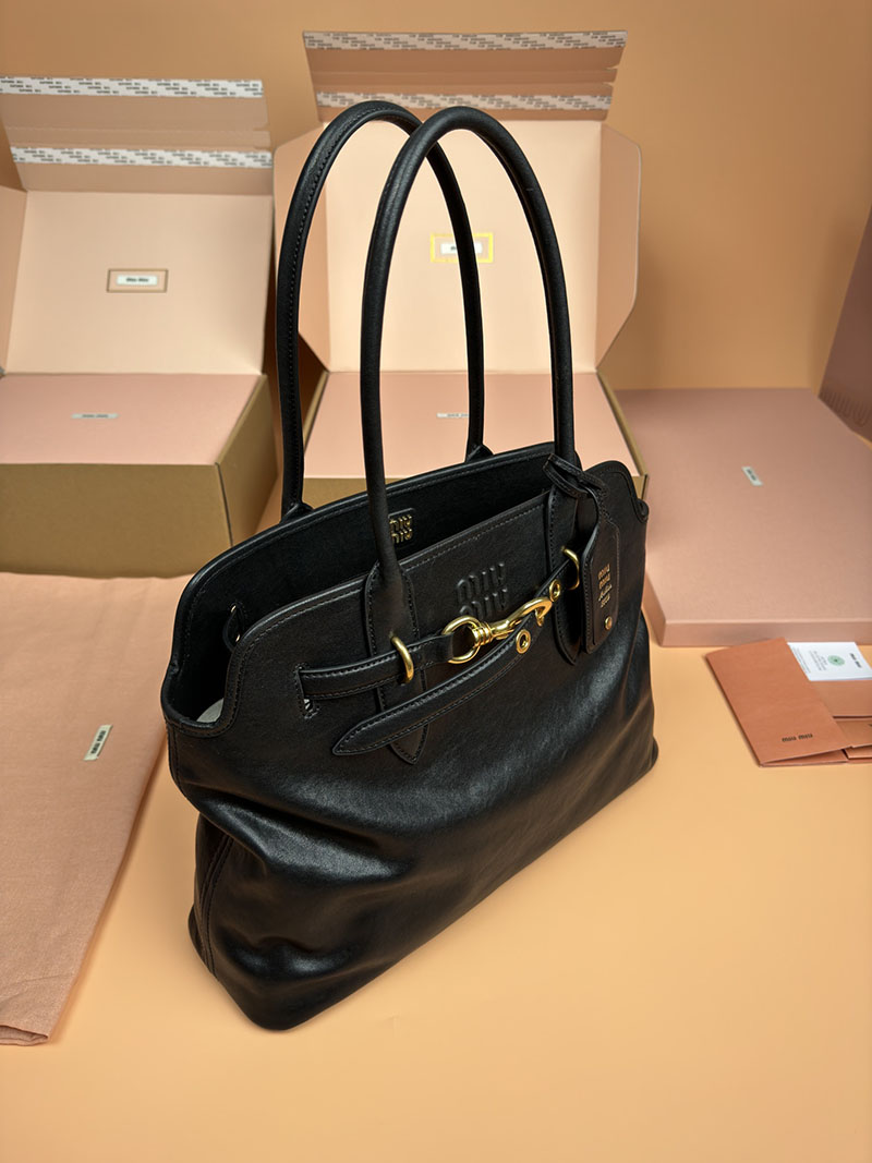 MiuMiu アバンチュール ナッパレザー バッグ ブラック 5BG291_2BBL_F0002_V_OON ゴールド金具 ブランドバッグ アウトレット 店舗 - 画像 (9)