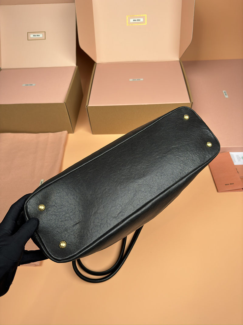 MiuMiu アバンチュール ナッパレザー バッグ ブラック 5BG291_2BBL_F0002_V_OON ゴールド金具 ブランドバッグ アウトレット 店舗 - 画像 (6)