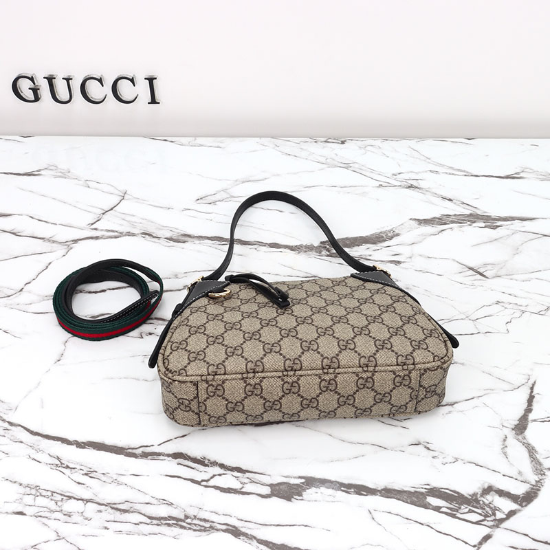 グッチ ショルダーバッグ 斜めがけ アウトレット グッチ GGエンブレム スモール ショルダーバッグ 815218 FAEAA 9765 ベージュ&ブラック - 画像 (3)