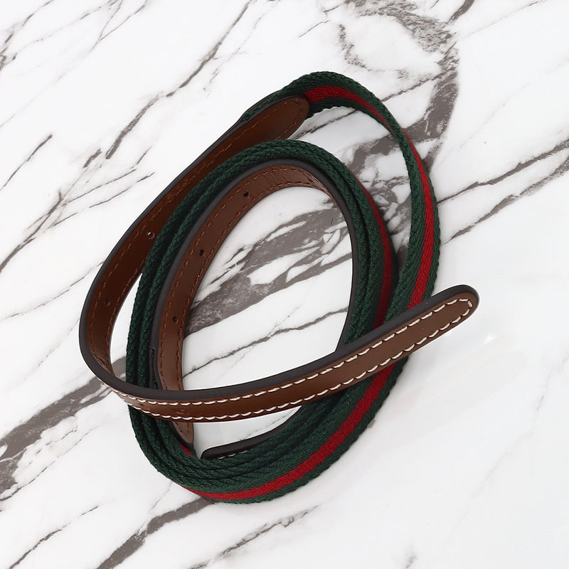 グッチ ショルダーバッグ 斜めがけ アウトレット グッチ GGエンブレム スモール ショルダーバッグ 815218 FAEAA 9762 ベージュ&ダークブラウン - 画像 (4)