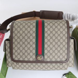 クロスボディバッグ メンズ おすすめ