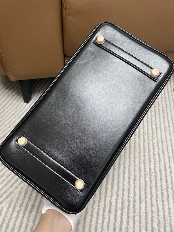 エルメス HERMES バーキン30 黒 ブラック ボックスカーフ ゴールド金具 2513424 バーキン30 黒 定価 - 画像 (4)