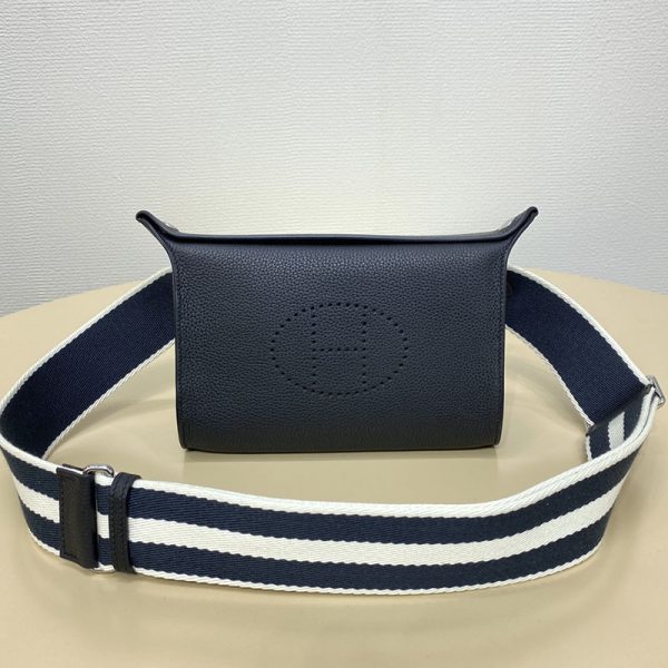 HERMES エルメス ヴィドポッシュ ブラック/ブルーニュイ/ホワイト トゴ シルバー金具 2513448 エルメス メンズ ショルダーバッグ - 画像 (5)