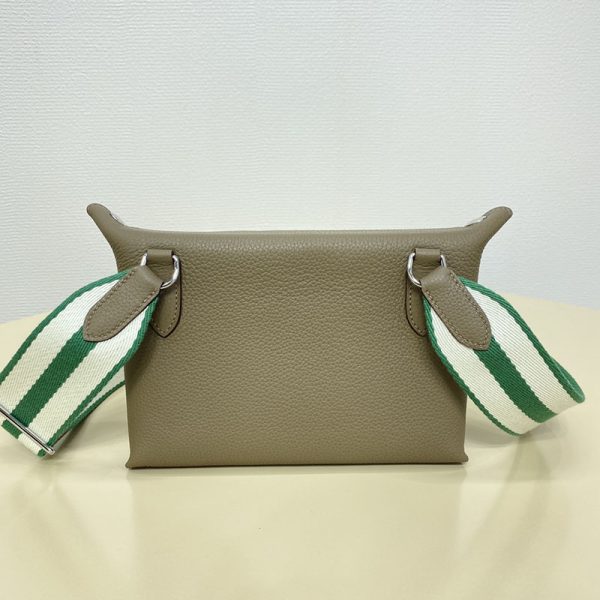 HERMES エルメス ヴィドポッシュ エトゥープ/ミント/ホワイト トゴ シルバー金具 2513454 エルメス メンズ ショルダーバッグ - 画像 (7)