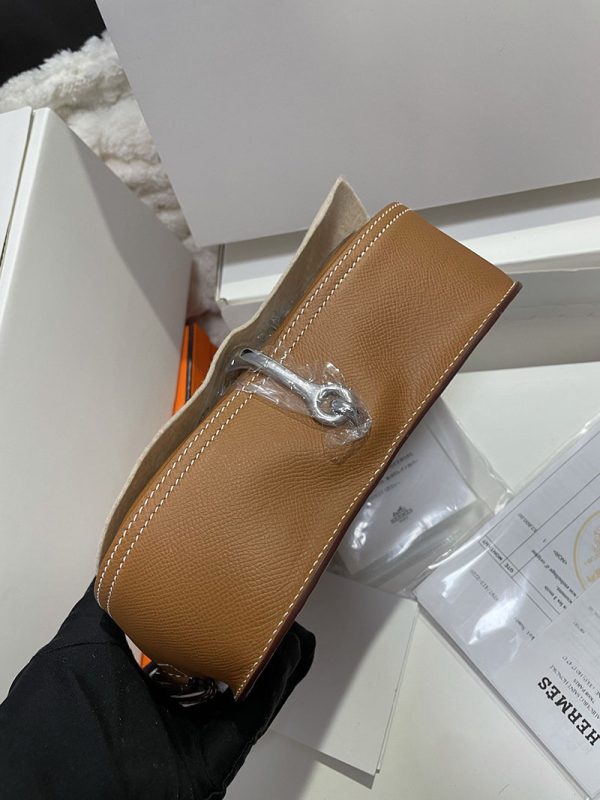 HERMES エルメス デッラ・カヴァッレリア ゴールド ヴォーエプソン シルバー金具 2513489 デッラカヴァッレリア 定価 - 画像 (7)