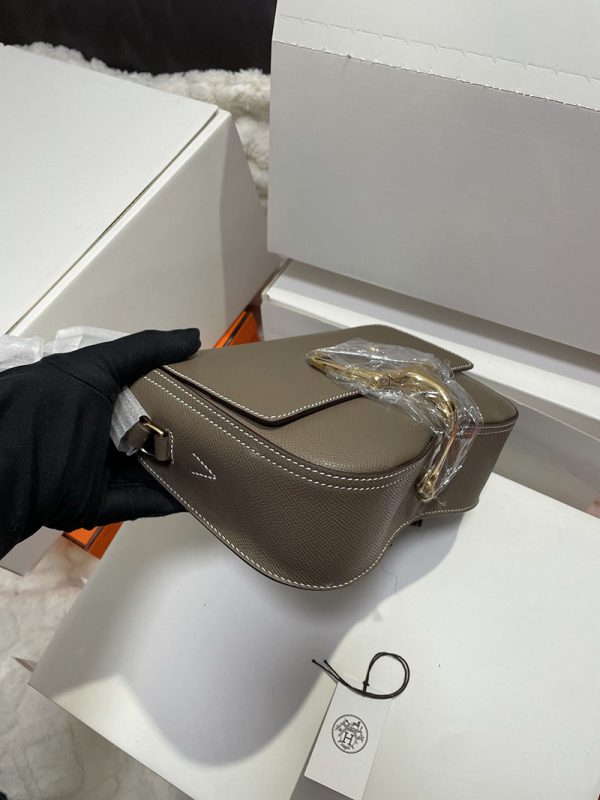 HERMES エルメス デッラ・カヴァッレリア エトゥープ ヴォーエプソン ゴールド金具 2513492 デッラカヴァッレリア 定価 - 画像 (7)