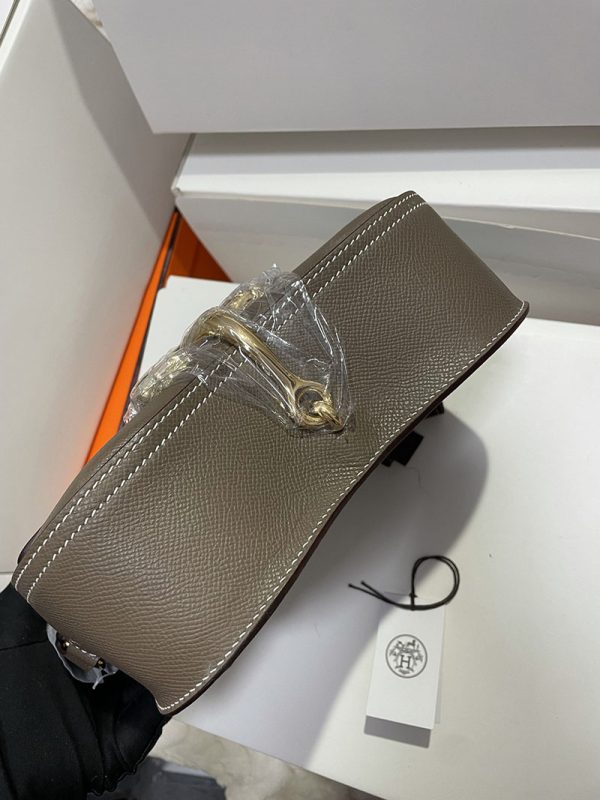 HERMES エルメス デッラ・カヴァッレリア エトゥープ ヴォーエプソン ゴールド金具 2513492 デッラカヴァッレリア 定価 - 画像 (6)