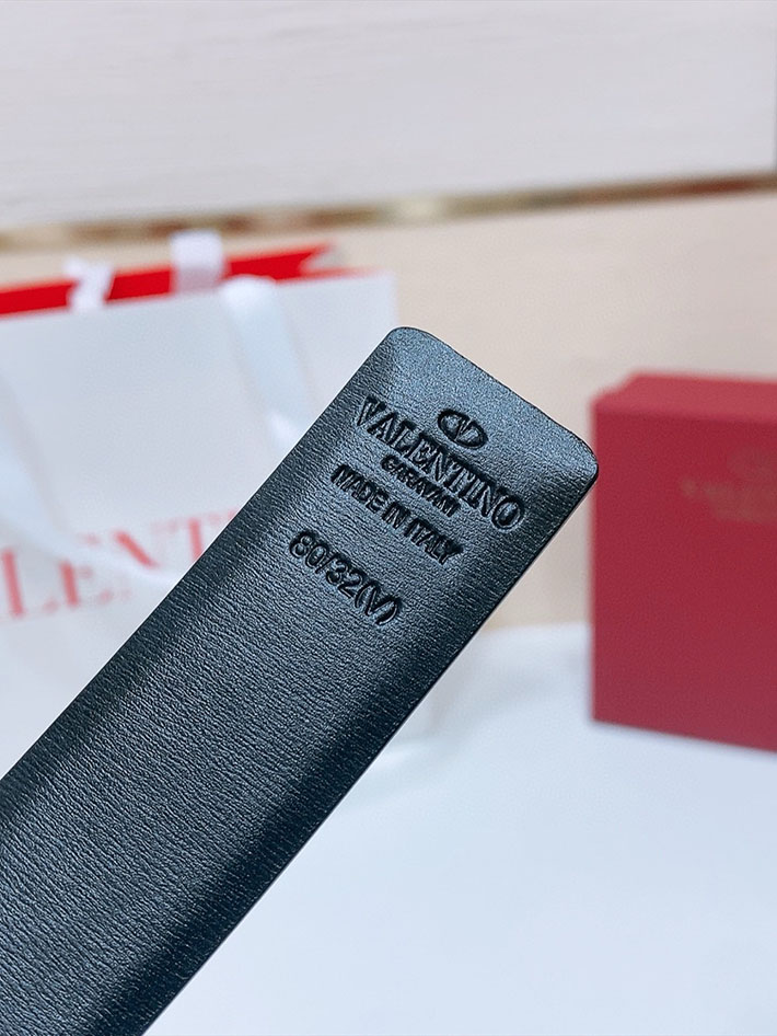 最高級ヴァレンティノスーパーコピー ヴァレンティノベルトコピー ベルト おしゃれ レディース ブランド 2515717 ブラック/ブラウン ゴールド金具 - 画像 (2)