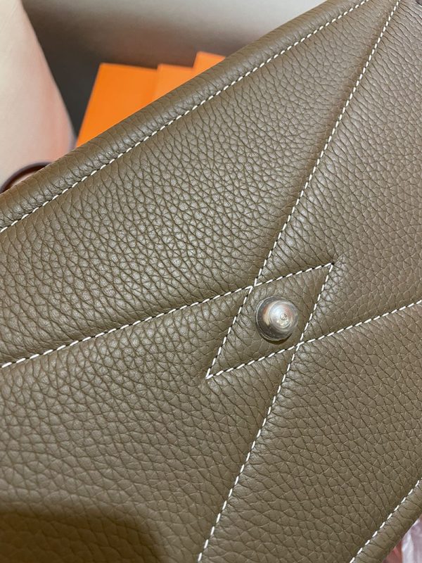 エルメス プリュム 35 HERMES ハンドバッグ エトゥープ トゴ シルバー金具 2513797 旅行バッグ 手持ち - 画像 (4)