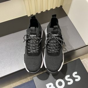BOSS スニーカー アウトレット