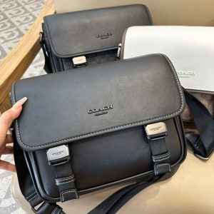コーチ バッグ 斜めがけ 人気メンズ