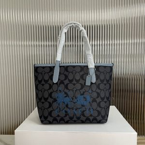 コーチ トートバッグ 人気