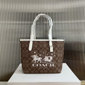 コーチ トートバッグ 人気