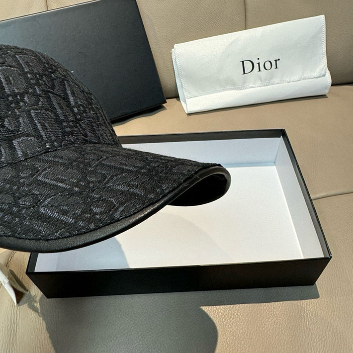 Dior ブラックキャップ CHRISTIAN DIOR ブラック キャップ