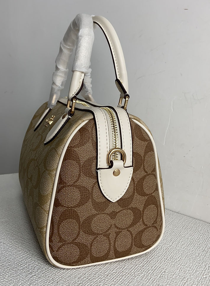 コーチ ローアン サッチェル・ブロックド シグネチャー キャンバス CH486 IMXDM サンド/チョーク ゴールド金具 コーチ ボストンバッグ アウトレット - 画像 (5)