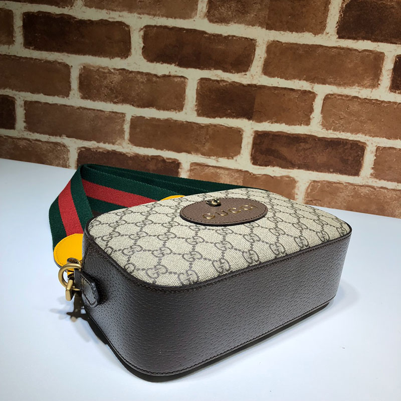 グッチ バッグ 新作 GUCCI ネオ ヴィンテージ GGスプリーム メッセンジャーバッグ 476466 K9GVT 8856 ベージュ/ブラウン グッチ ミニバッグ メンズ - 画像 (7)