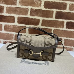 ブランドバッグ アウトレット 激安