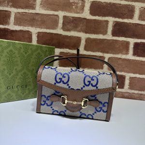 ブランドバッグ アウトレット 激安