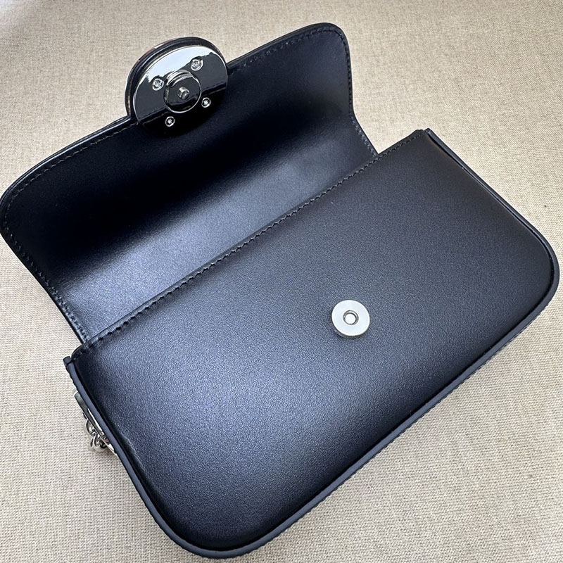 グッチ バッグ 新作 GUCCI グッチ PETITE プティット ミニ ショルダーバッグ 斜め掛け 739722 FACJP 1000 ブラック 海外 旅行 ショルダー バッグ - 画像 (3)