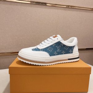 ヴィトン スニーカー メンズ